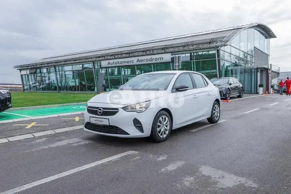 Opel Corsa F — polovni automobil