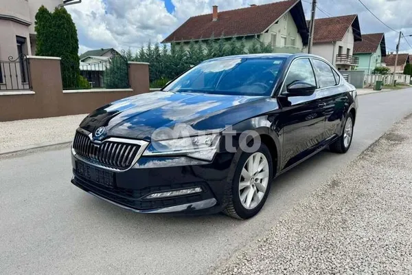 Škoda Superb — polovni automobil