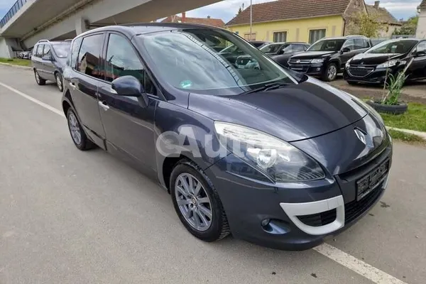 Renault Scenic — polovni automobil