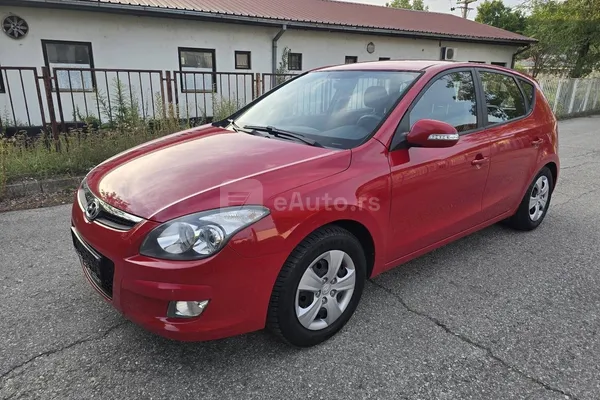 Hyundai i30 — polovni automobil