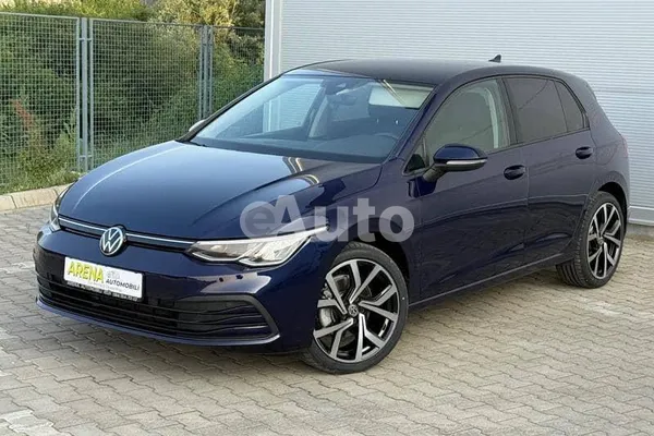 Volkswagen Golf 8 — polovni automobil