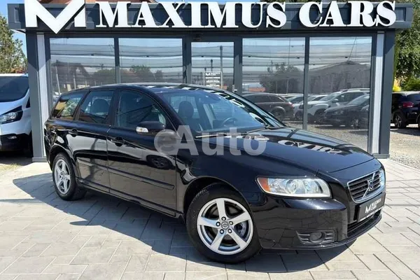Volvo V50 — polovni automobil