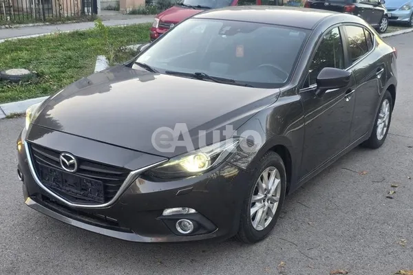 Mazda 3 — polovni automobil