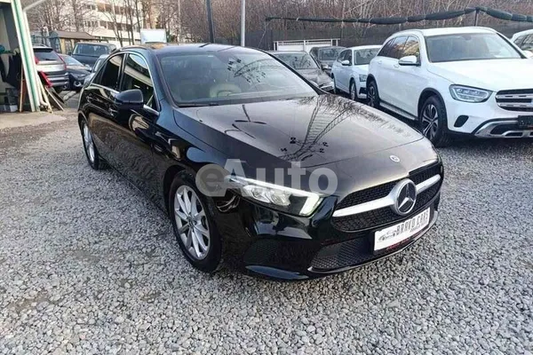 Mercedes Benz A 200 — polovni automobil