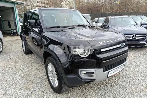 Land Rover Defender — polovni automobil