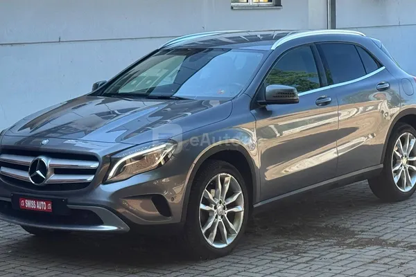 Mercedes Benz GLA 220 — polovni automobil, oglas