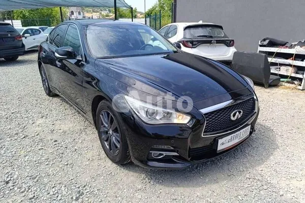 Infiniti Q50 — polovni automobil