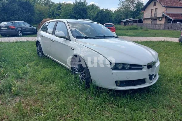 Alfa Romeo 159 — polovni automobil