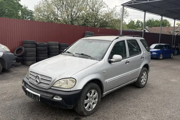 Mercedes Benz ML 270 — polovni automobil