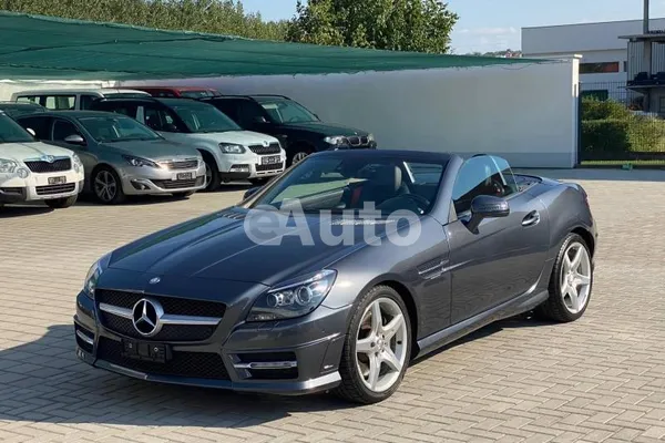 Mercedes Benz SLK 350 — polovni automobil