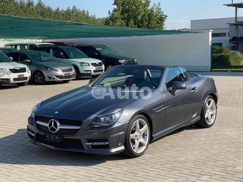 Mercedes Benz SLK 350 — polovni automobil