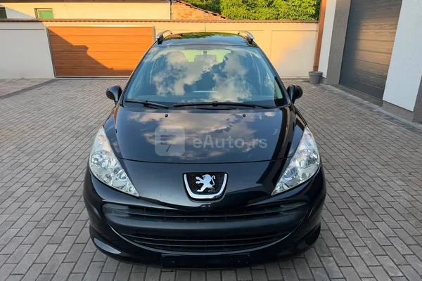 Peugeot 207 — polovni automobil