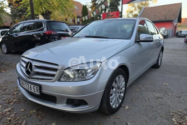 Mercedes Benz C 200 — polovni automobil