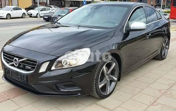 Volvo S60 — polovni automobil