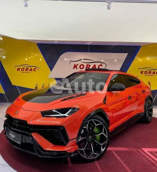 Lamborghini Urus — polovni automobil