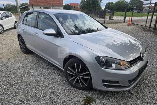 Volkswagen Golf 7 — polovni automobil