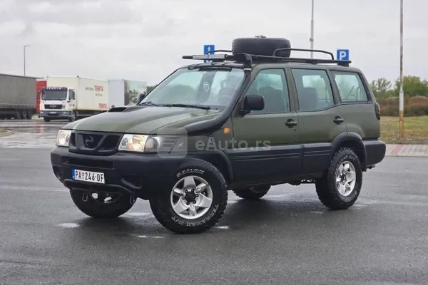 Nissan Terrano — polovni automobil