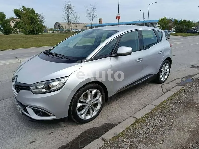 Renault Scenic — polovni automobil