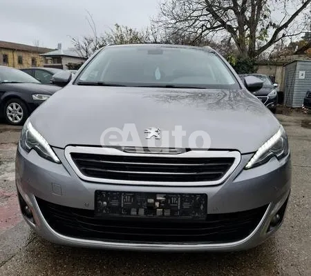 Peugeot 308 — polovni automobil
