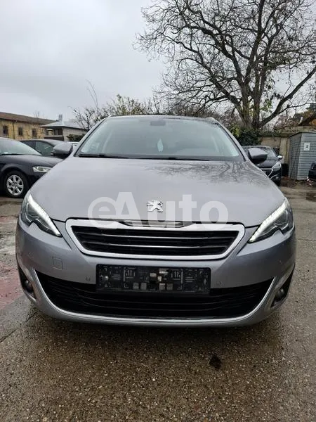 Peugeot 308 — polovni automobil