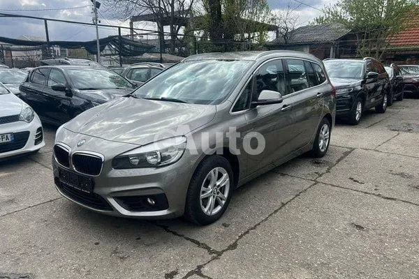 BMW 216 — polovni automobil