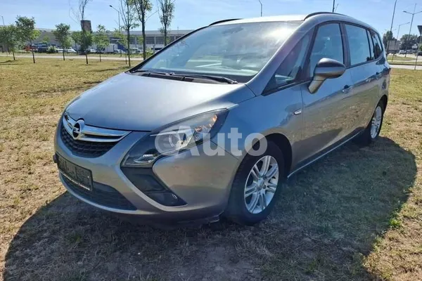 Opel Zafira — polovni automobil