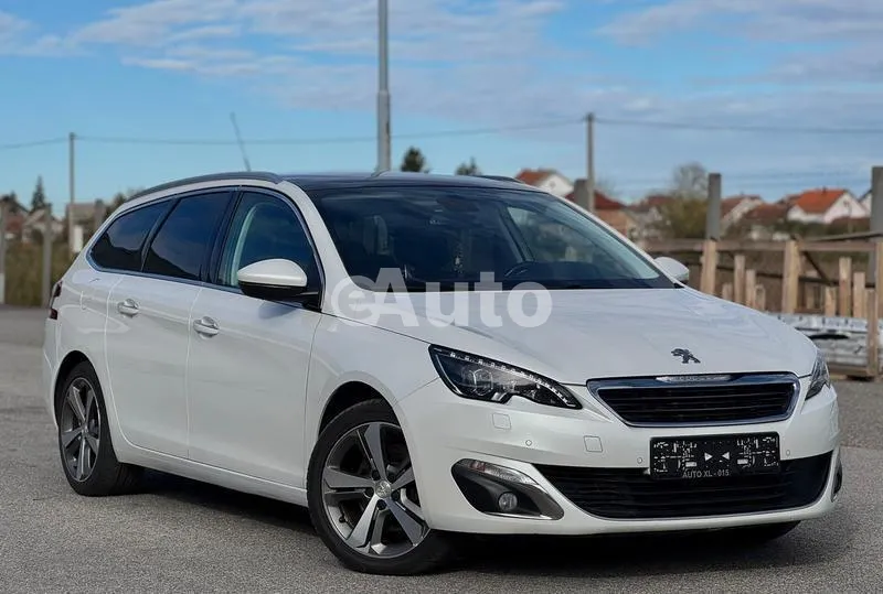 Peugeot 308 — polovni automobil