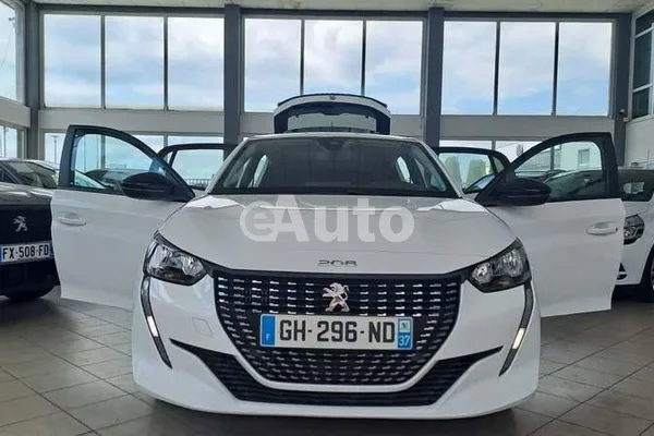 Peugeot 208 — polovni automobil