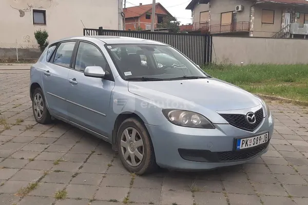 Mazda 3 — polovni automobil