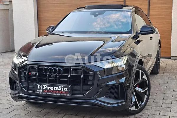 Audi Q8 — polovni automobil