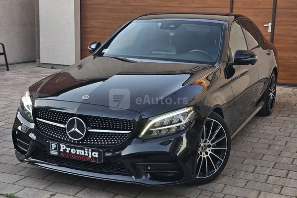 Mercedes Benz C 220 — polovni automobil, oglas