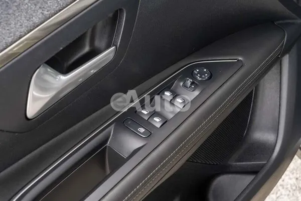 Peugeot 3008 — polovni automobil