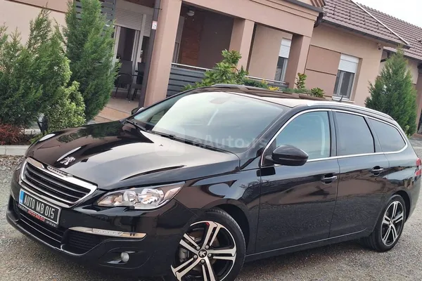 Peugeot 308 — polovni automobil