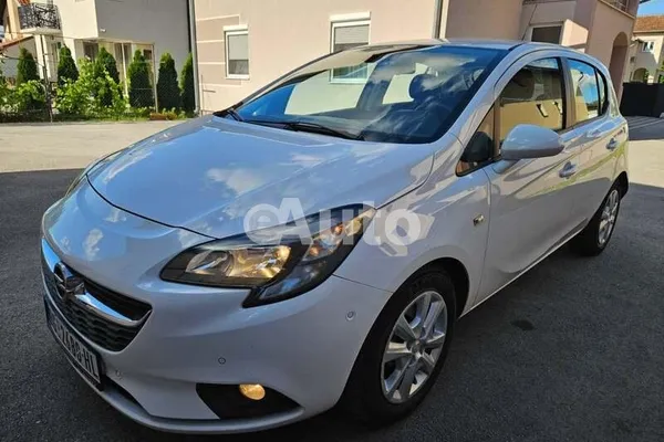 Opel Corsa E — polovni automobil