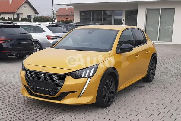 Peugeot 208 — polovni automobil