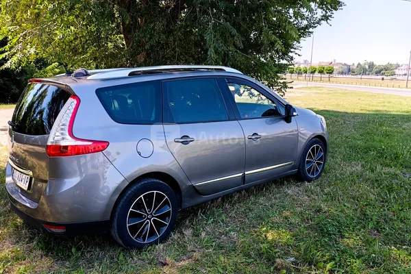 Renault Grand Scenic — polovni automobil