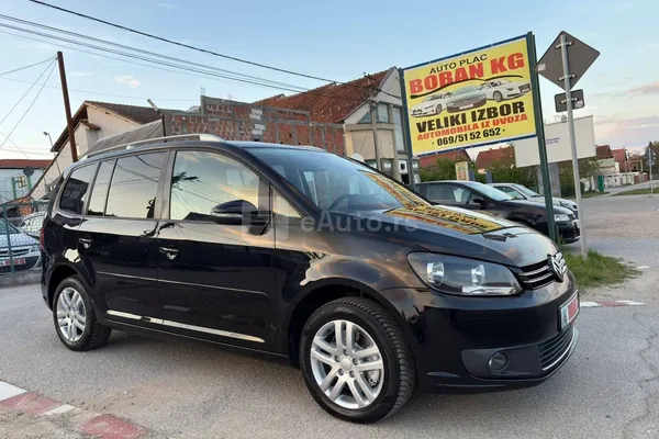 Volkswagen Touran — polovni automobil