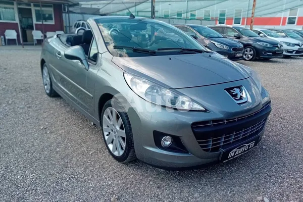 Peugeot 207 — polovni automobil