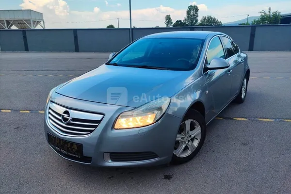 Opel Insignia — polovni automobil