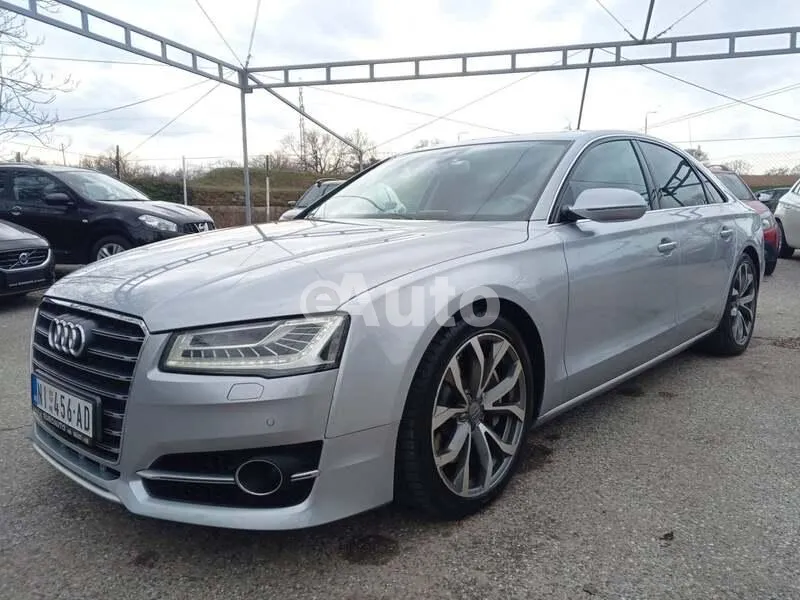 Audi A8 — polovni automobil