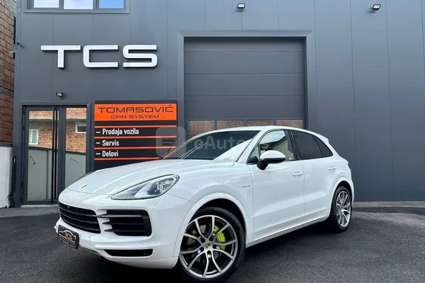 Porsche Cayenne — polovni automobil
