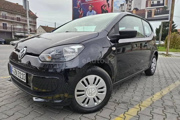 Volkswagen up! — polovni automobil