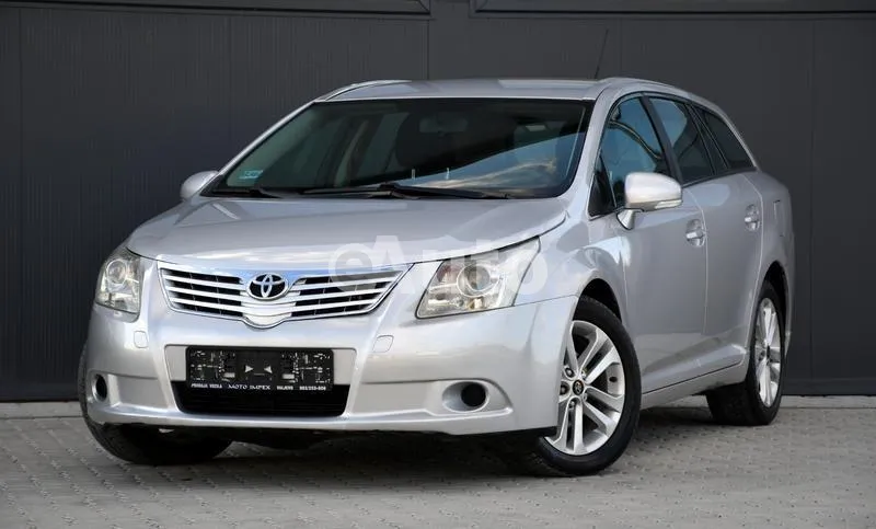 Toyota Avensis — polovni automobil