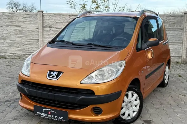 Peugeot 1007 — polovni automobil