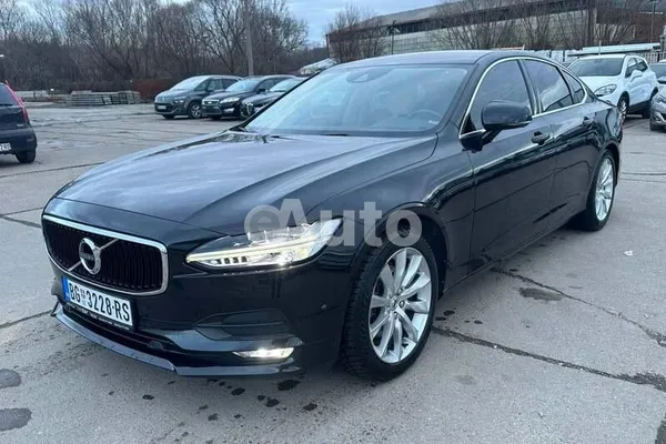 Volvo S90 — polovni automobil
