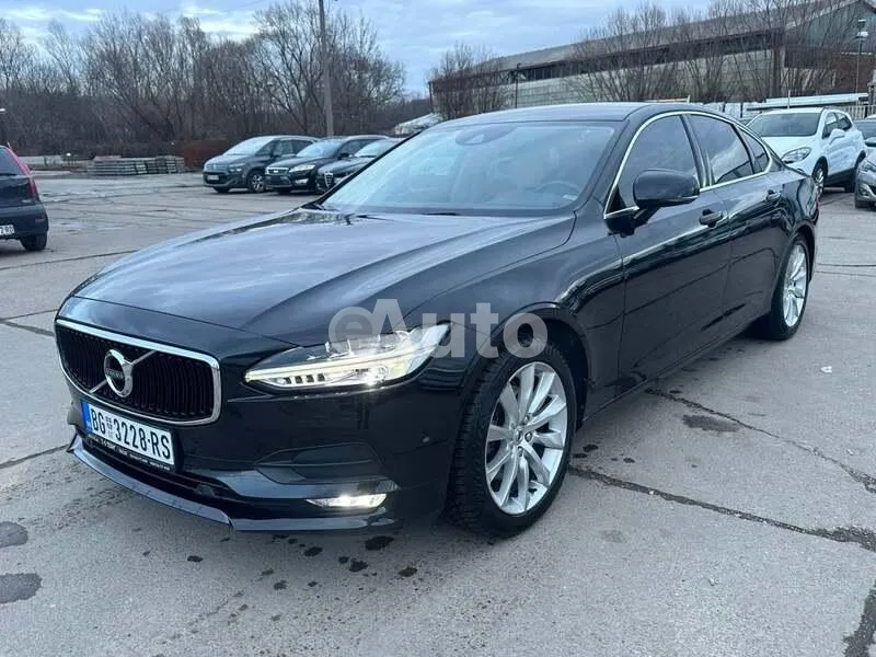 Volvo S90 — polovni automobil