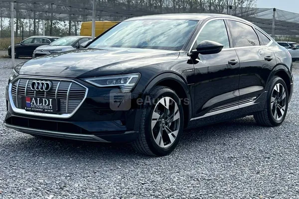 Audi e-tron — polovni automobil