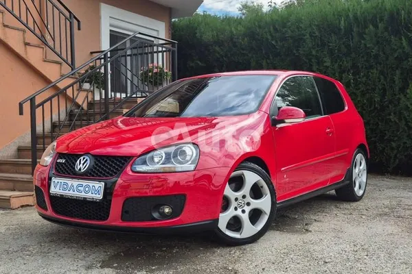 Volkswagen Golf 5 — polovni automobil