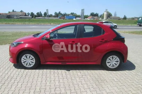 Toyota Yaris — polovni automobil, oglas