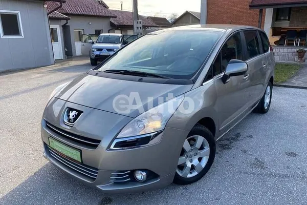 Peugeot 5008 — polovni automobil